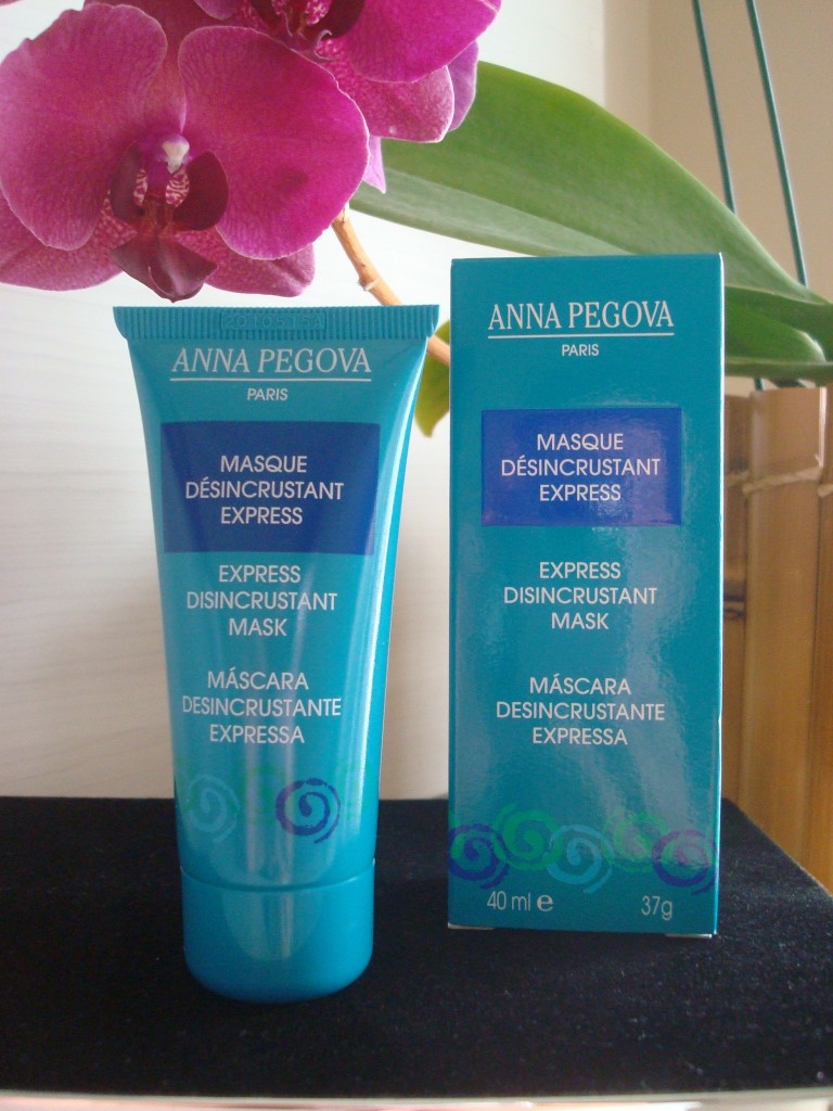 Máscara Anna Pegova